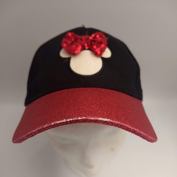 Babyhug Disney  Summer Cap With Minnie Mouse Graphics & Bow Applique - Red